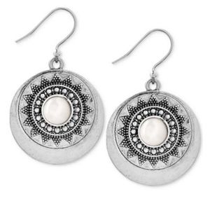 NWT Lucky Brand Silverton and pearl drop earrings